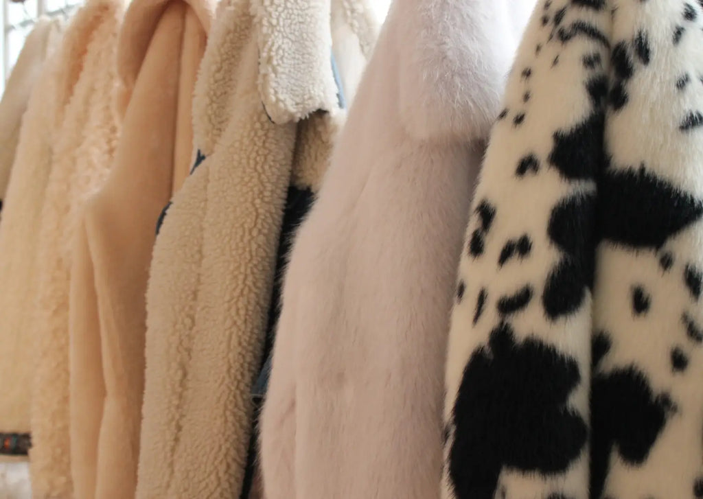 YOUR ROUTINE TO KEEP YOUR FAUX FUR BEAUTIFUL